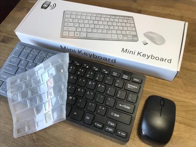 ⁦CLAVIER MINI + SOURIS SANS FIL K-03 AZERTY NOIR⁩ - الصورة ⁦4⁩